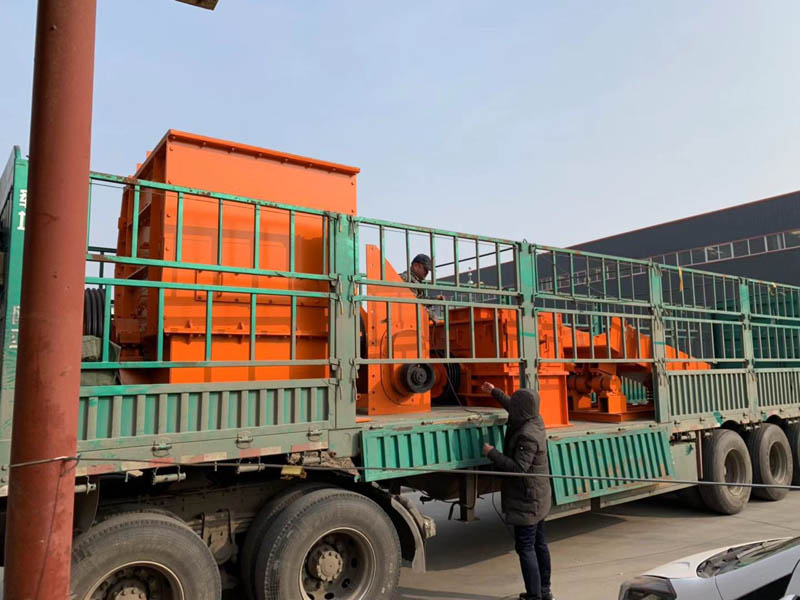 履帶式移動破碎站 履帶式移動破碎站