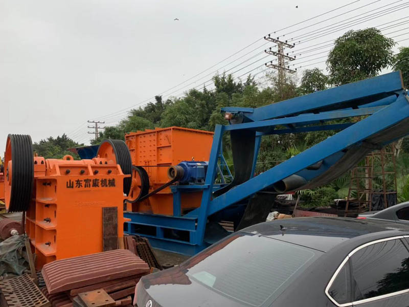 履帶式移動式破碎站廠家 履帶式移動式破碎站廠家