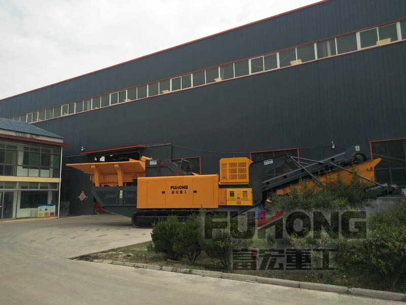 履帶式移動(dòng)破碎站 履帶式移動(dòng)破碎站